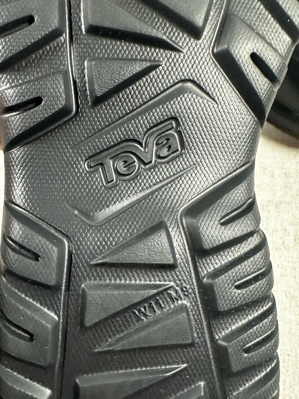 Teva Hurricane Drift Sandal Size 9 Men’s/11 Women’s